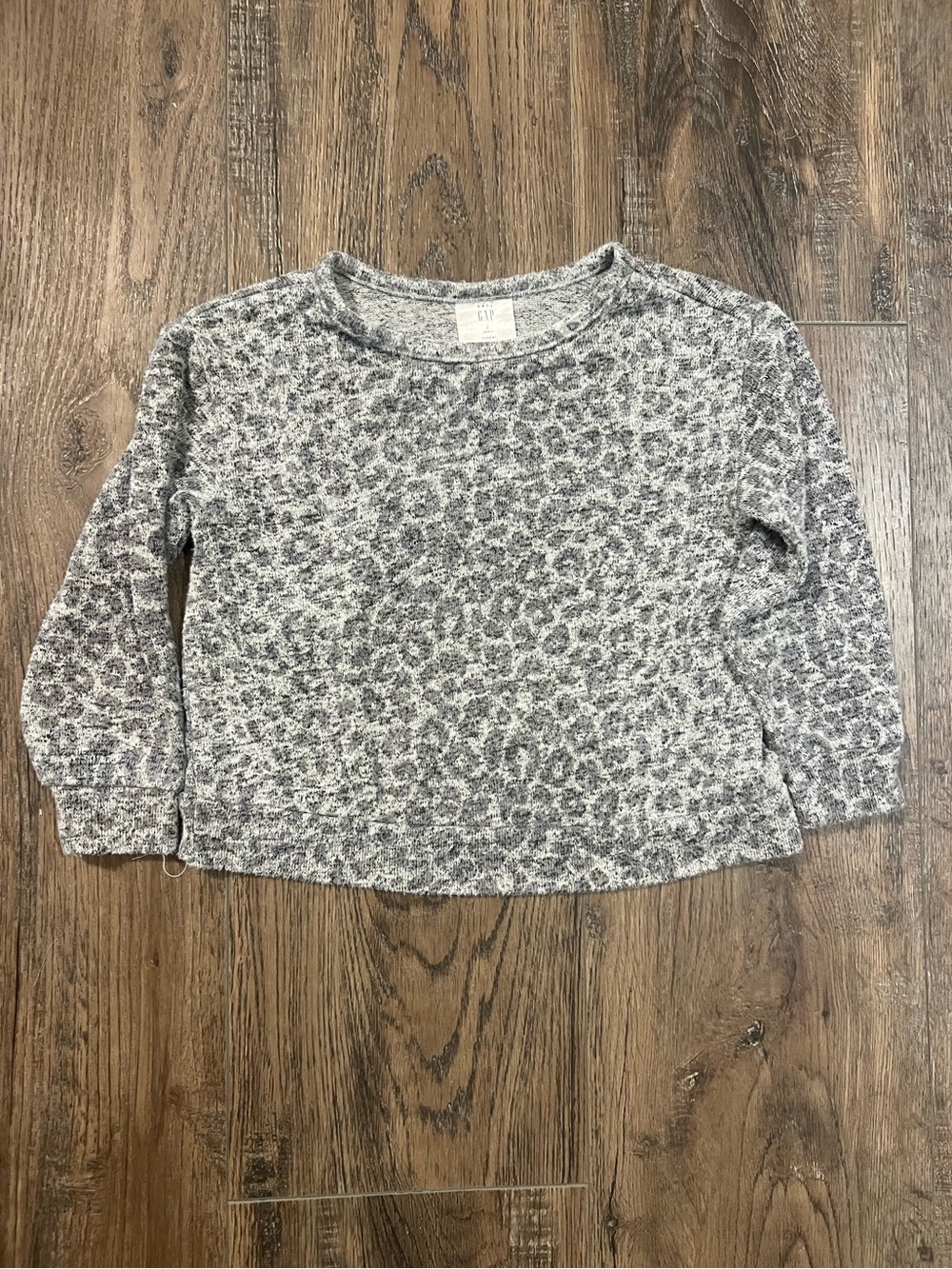 GAP Gray & White Leopard-Print Kids Sweater